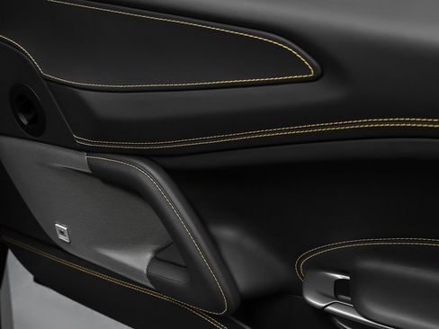 Used 2018 Ferrari GTC4Lusso image 35