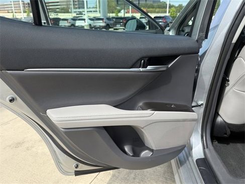 Used 2024 Toyota Camry XSE image 26