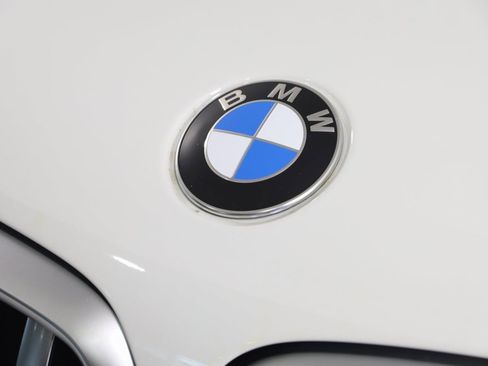 Used 2024 BMW X6 xDrive40i image 19