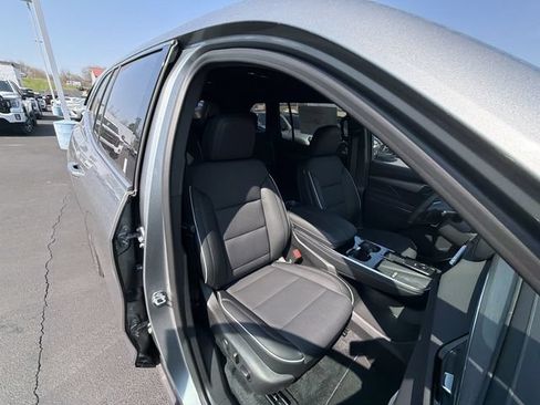 New 2026 Buick Enclave Preferred w/ Power Package FWD image 31