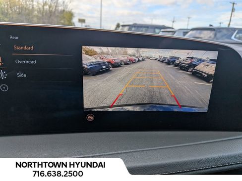 Used 2025 Cadillac XT4 Premium Luxury image 22