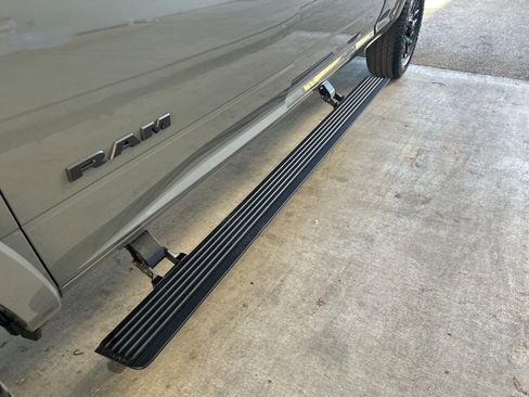 New 2026 RAM 2500 Limited image 17