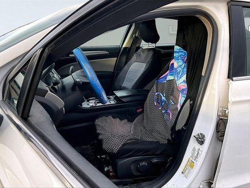 Used 2019 Ford Fusion S image 11