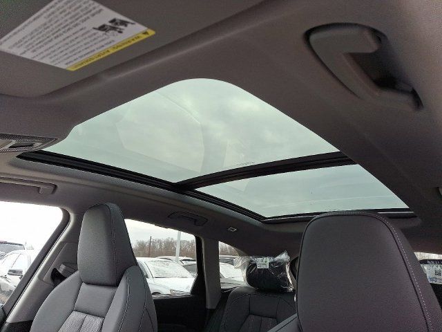 Used 2025 Audi Q5 Premium Plus w/ Premium Plus AWD/4WD image 11