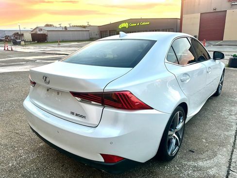Used 2017 Lexus IS 200t w/ Navigation System Package RWD image 8
