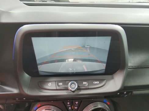Used 2016 Chevrolet Camaro SS RWD image 29