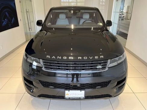 Used 2023 Land Rover Range Rover Sport SE AWD/4WD image 13