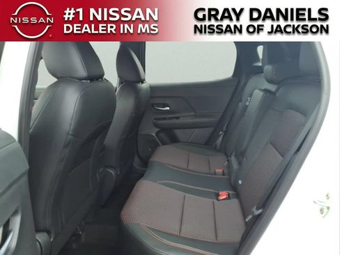 New 2026 Nissan Kicks SR w/ Cold Weather Package FWD image 25
