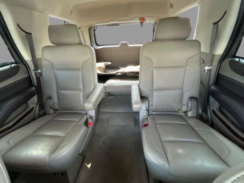 Used 2020 Chevrolet Tahoe LT RWD image 30