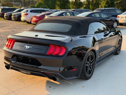 Used 2018 Ford Mustang Premium RWD image 30