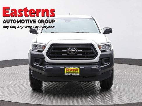 Used 2020 Toyota Tacoma SR RWD image 2
