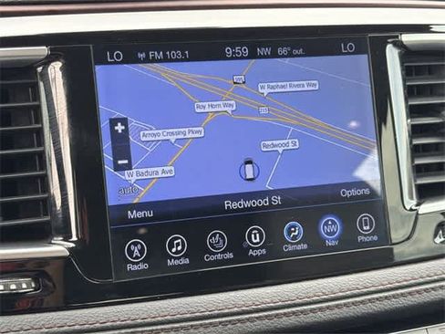 Used 2017 Chrysler Pacifica Limited w/ UConnect Theater Package image 25