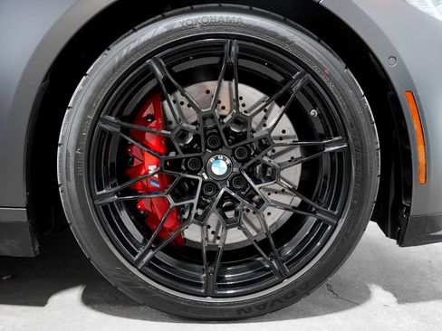 Used 2021 BMW M4 Coupe w/ M Carbon Exterior Package RWD image 41
