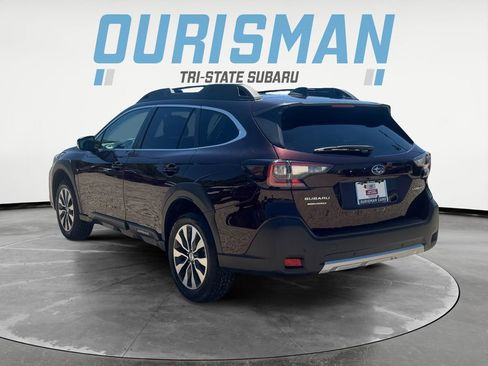 Certified 2025 Subaru Outback Limited AWD/4WD image 4