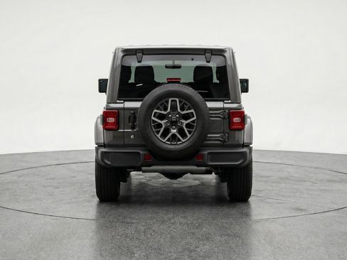 Used 2025 Jeep Wrangler Unlimited Sport AWD/4WD image 7