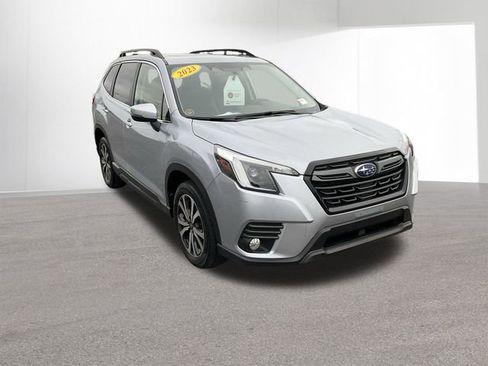 Used 2023 Subaru Forester Limited image 3