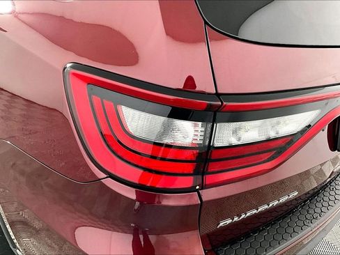 Used 2021 Dodge Durango SXT image 28