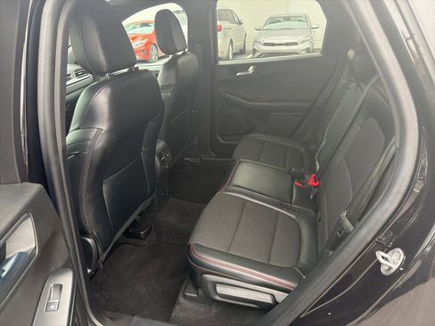 Used 2024 Ford Escape ST-Line image 16
