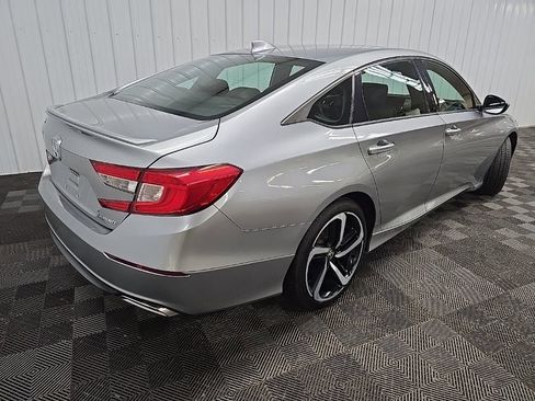 Used 2019 Honda Accord Sport image 10