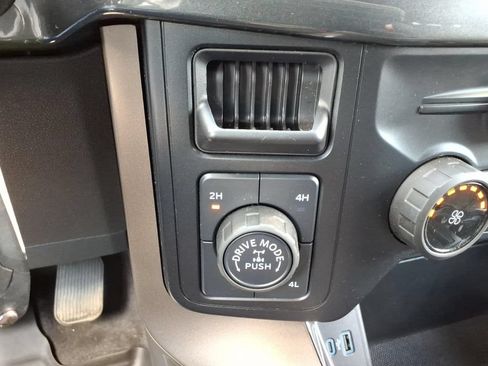 Used 2024 Ford F150 STX w/ Equipment Group 201A FX4 AWD/4WD image 27