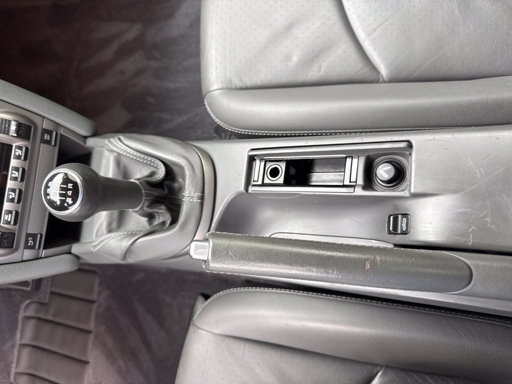 Used 2005 Porsche Boxster RWD image 21