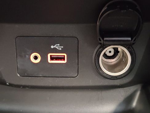 Used 2019 Nissan Rogue S FWD image 20