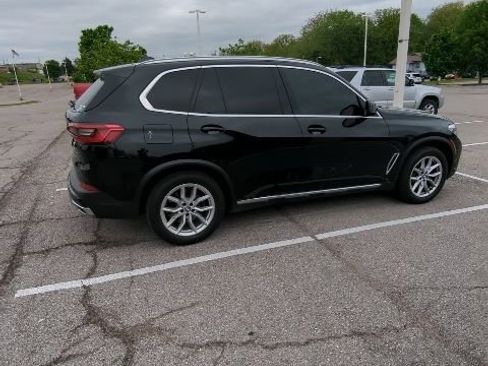 Used 2020 BMW X5 xDrive40i w/ Convenience Package AWD/4WD image 9