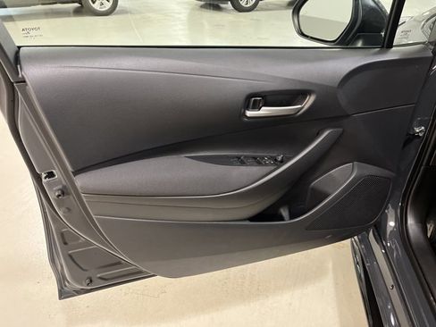 Used 2026 Toyota Corolla SE image 17