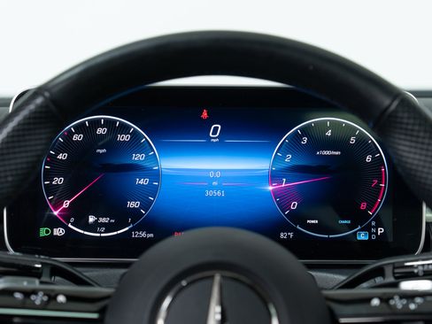 Used 2023 Mercedes-Benz C 300 4MATIC Sedan image 18