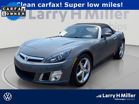 Used 2009 Saturn Sky Red Line RWD image 1