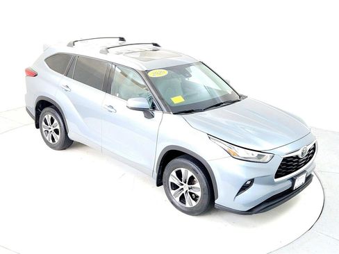 Certified 2020 Toyota Highlander XLE image 19