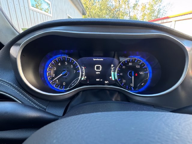 New 2026 Chrysler Pacifica Select FWD image 46