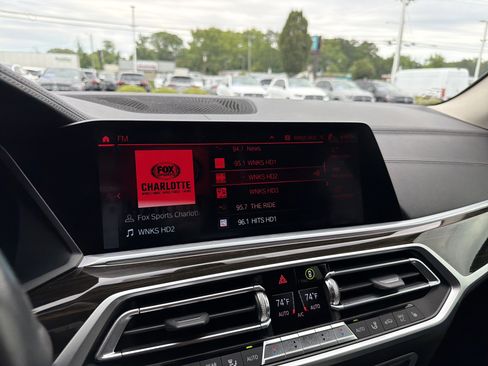 Used 2020 BMW X7 xDrive40i w/ Cold Weather Package AWD/4WD image 19