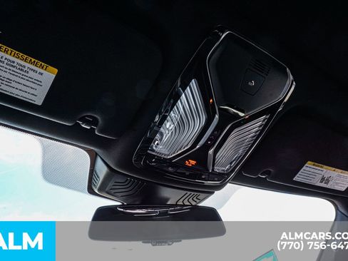 Used 2022 BMW 750i xDrive w/ M Sport Package image 62