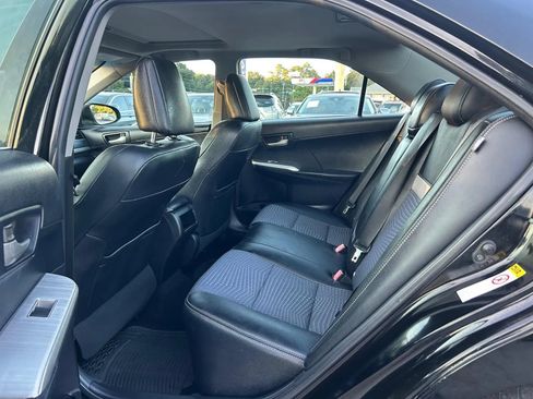 Used 2012 Toyota Camry SE FWD image 7