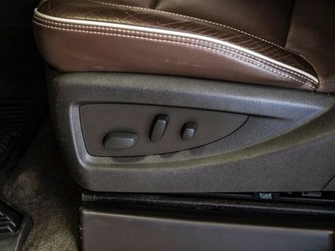 Used 2015 Chevrolet Silverado 2500 High Country w/ Duramax Plus Package image 26