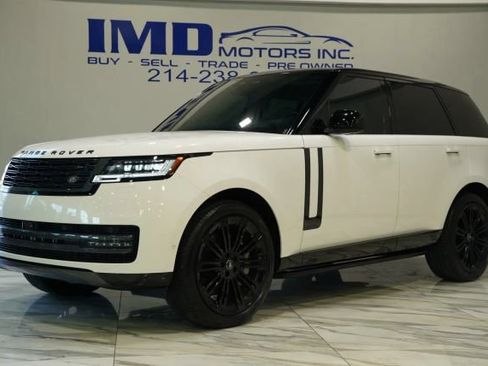 Used 2024 Land Rover Range Rover SE AWD/4WD image 1