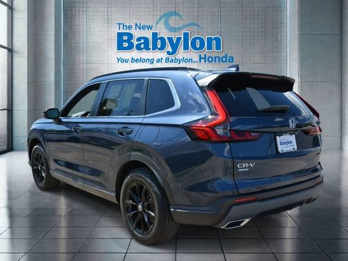 Used 2024 Honda CR-V Sport image 3
