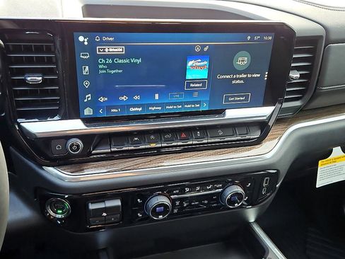 New 2026 Chevrolet Silverado 1500 LT Trail Boss w/ Convenience Package II image 18