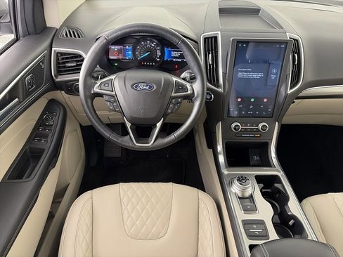 Used 2023 Ford Edge Titanium w/ Class II Trailer Tow Package image 14