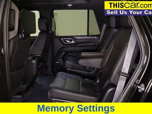 Used 2023 Chevrolet Tahoe Z71 w/ Luxury Package image 21