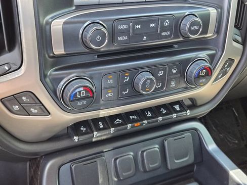 Used 2016 GMC Sierra 2500 Denali w/ Duramax Plus Package AWD/4WD image 23