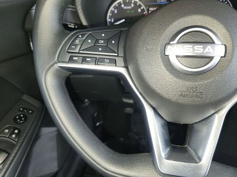 Used 2025 Nissan Sentra SV FWD image 23