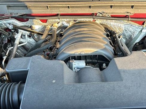 Used 2014 GMC Sierra 1500 SLT w/ Suspension Package, Off-Road image 32