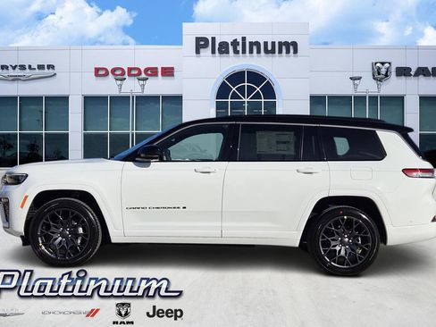 New 2026 Jeep Grand Cherokee L Summit image 3