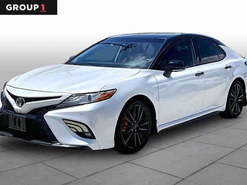 Used 2020 Toyota Camry XSE w/ Driver Assist Package FWD image 1