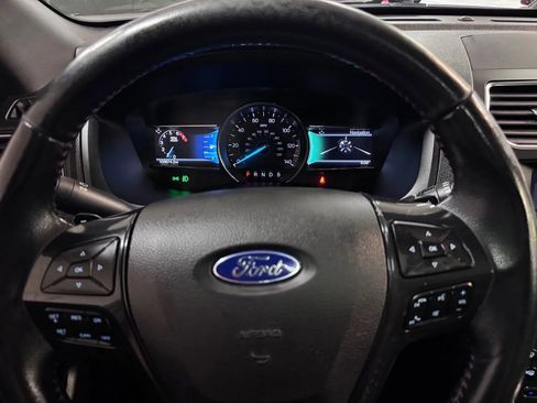 Used 2017 Ford Explorer Sport image 11