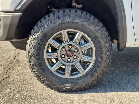 New 2026 GMC Sierra 1500 AT4X AWD/4WD image 26