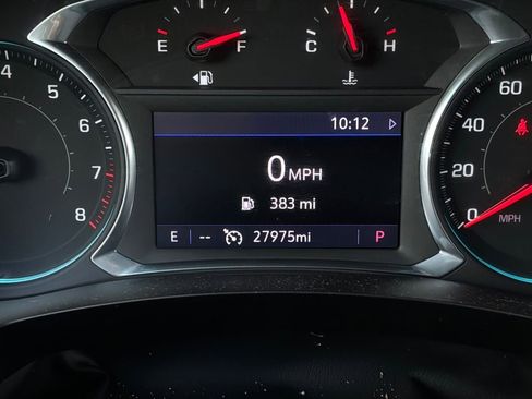 Used 2020 Chevrolet Traverse LT FWD image 44