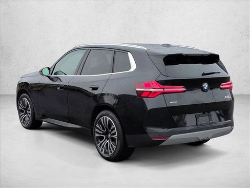 Used 2025 BMW X3 xDrive30i w/ Premium Package image 9